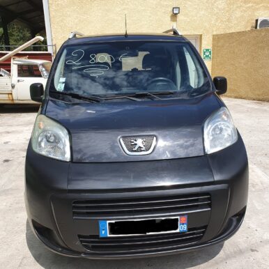 Peugeot Bipper noir d'occasion à 2800€ avec plaque d'immatriculation française du département de l'Ariège (09).